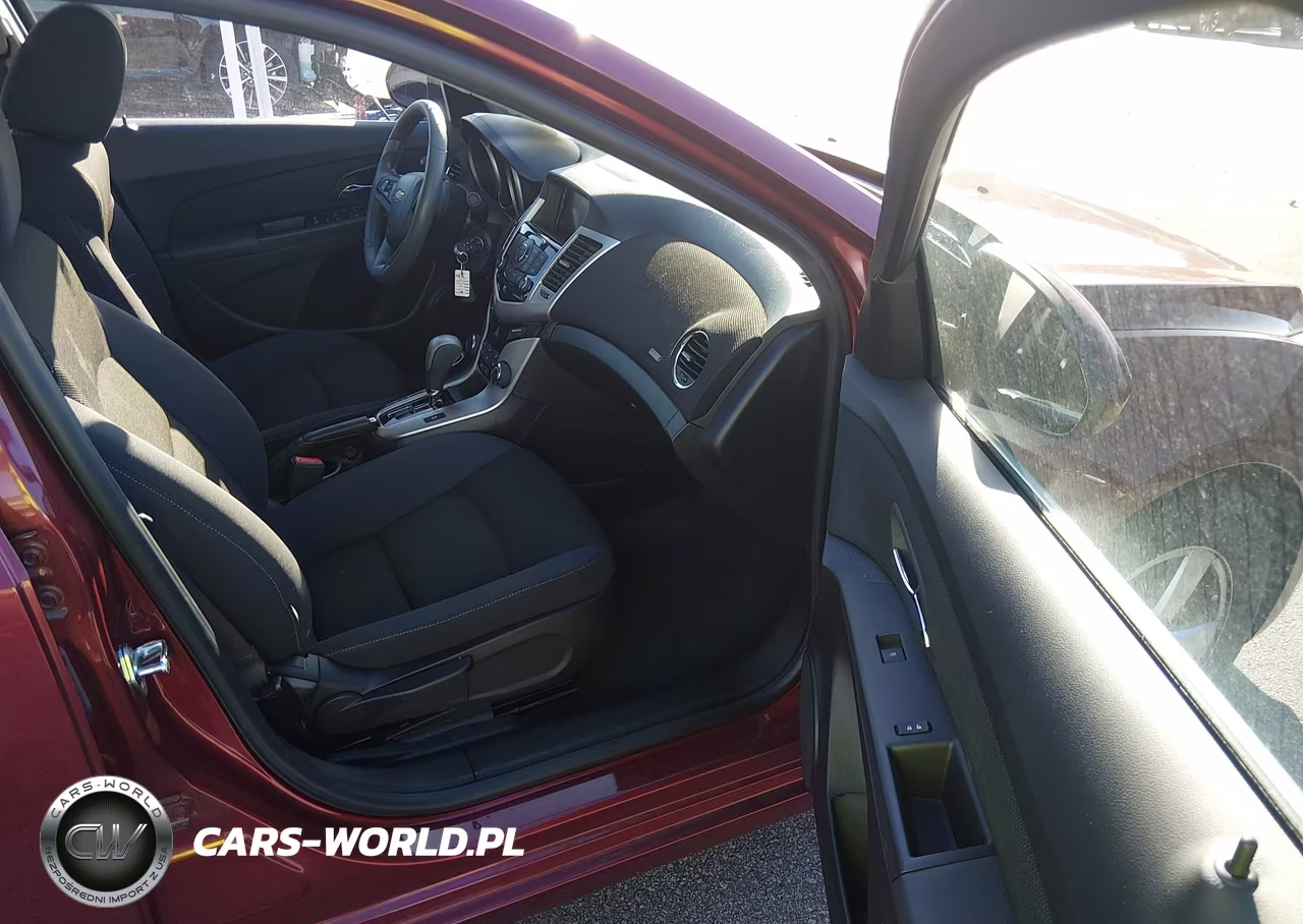 2016 Chevrolet Cruze Limited 1Lt Auto VIN:1G1PE5SB7G7126846 - 5