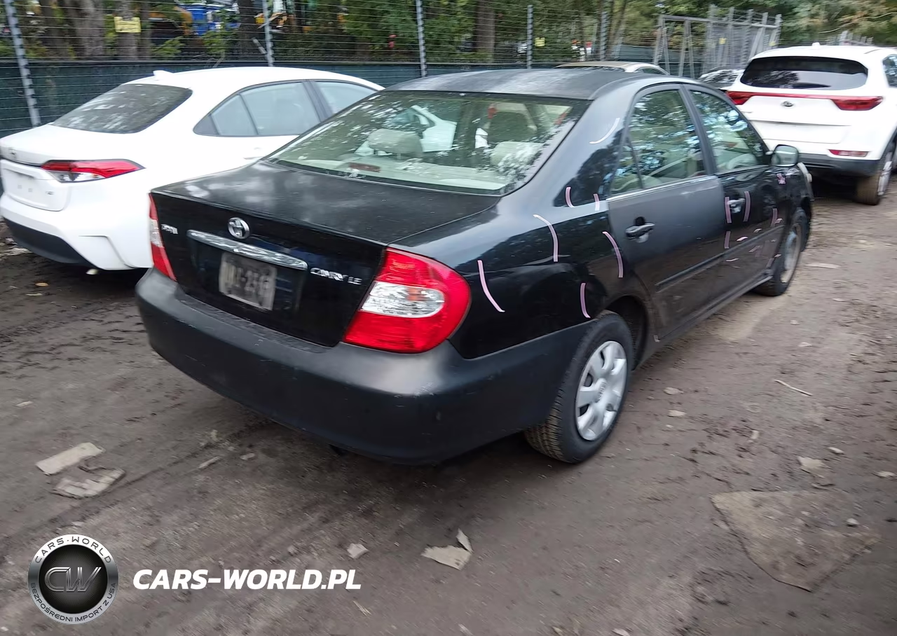 2002 Toyota Camry Le VIN:4T1BE32K72U065185 - 4