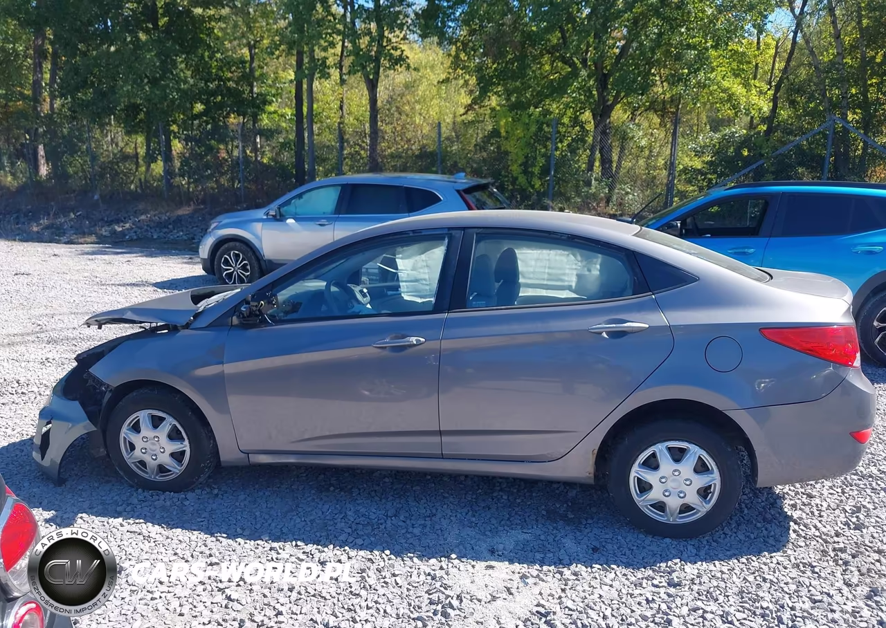 2013 Hyundai Accent Gls VIN:KMHCT4AE3DU488845 - 14