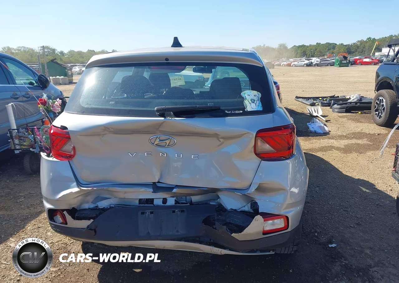 2021 Hyundai Venue Se VIN:KMHRB8A30MU121355 - 16