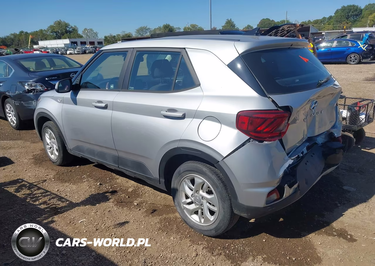 2021 Hyundai Venue Se VIN:KMHRB8A30MU121355 - 3
