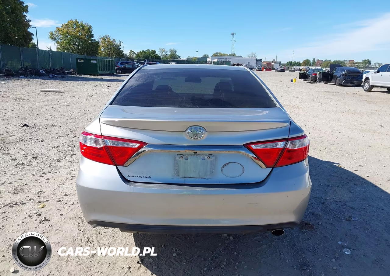 2016 Toyota Camry Se VIN:4T1BF1FKXGU168510 - 16
