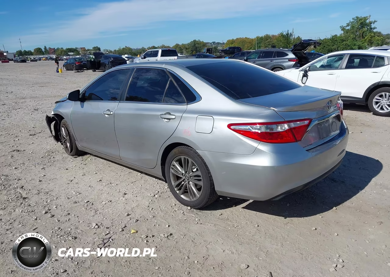 2016 Toyota Camry Se VIN:4T1BF1FKXGU168510 - 3