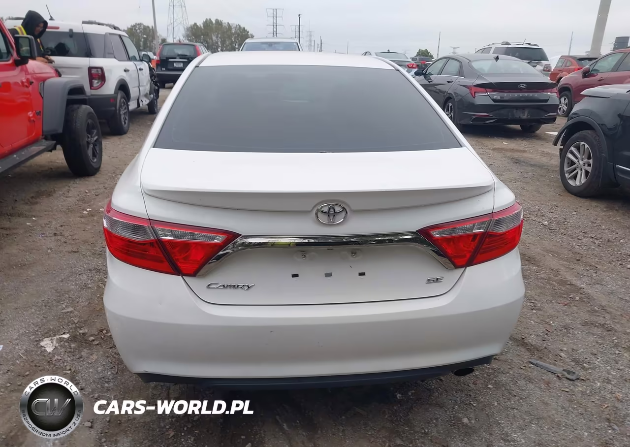 2017 Toyota Camry Se VIN:4T1BF1FK8HU677450 - 16