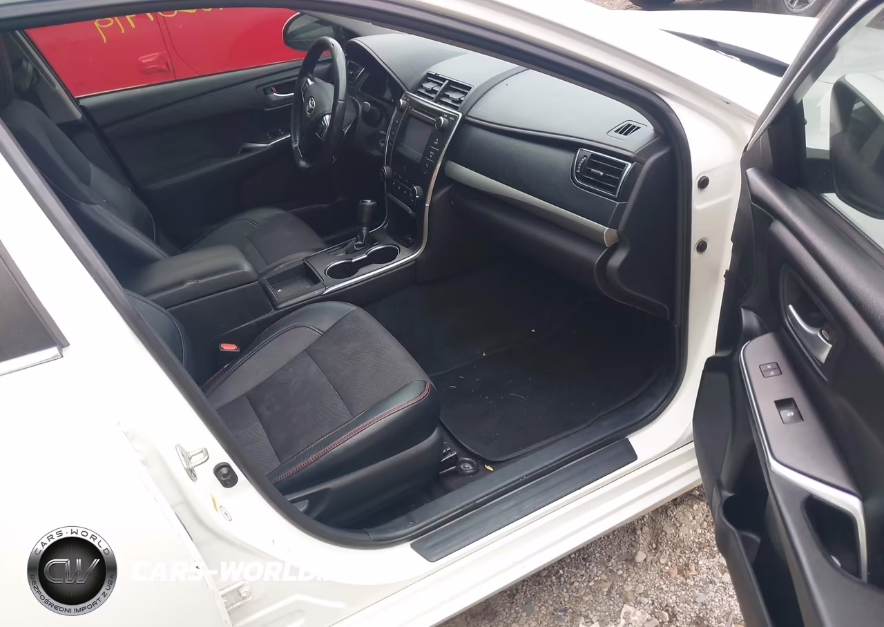 2017 Toyota Camry Se VIN:4T1BF1FK8HU677450 - 5