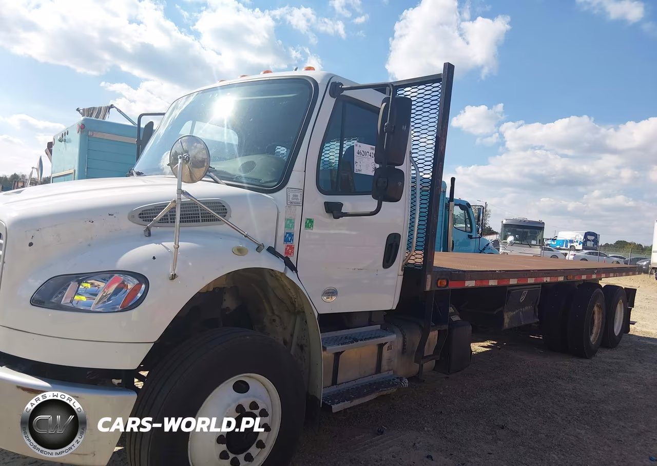 2017 Freightliner M2 106 VIN:1FVHCYCY7HHJA8560 - 17