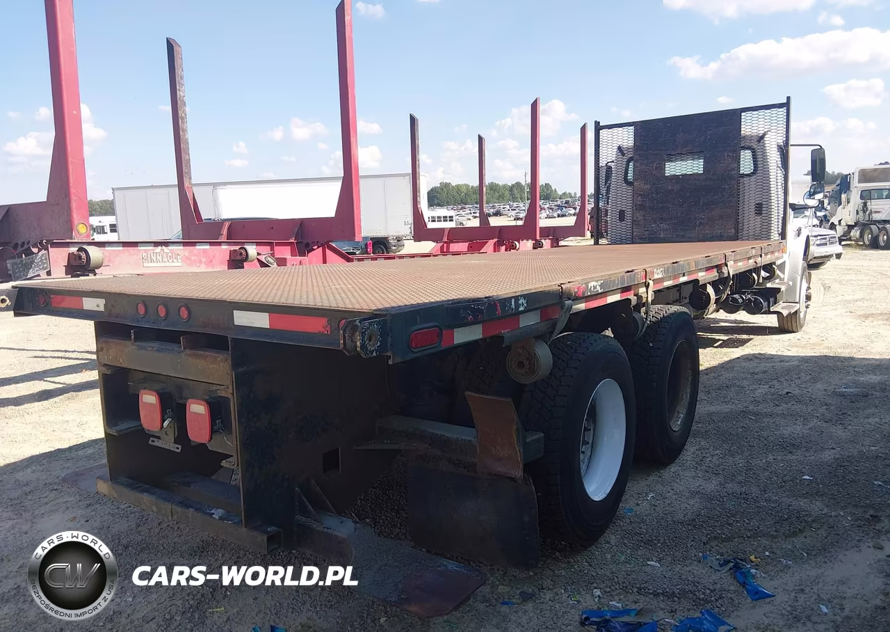 2017 Freightliner M2 106 VIN:1FVHCYCY7HHJA8560 - 4