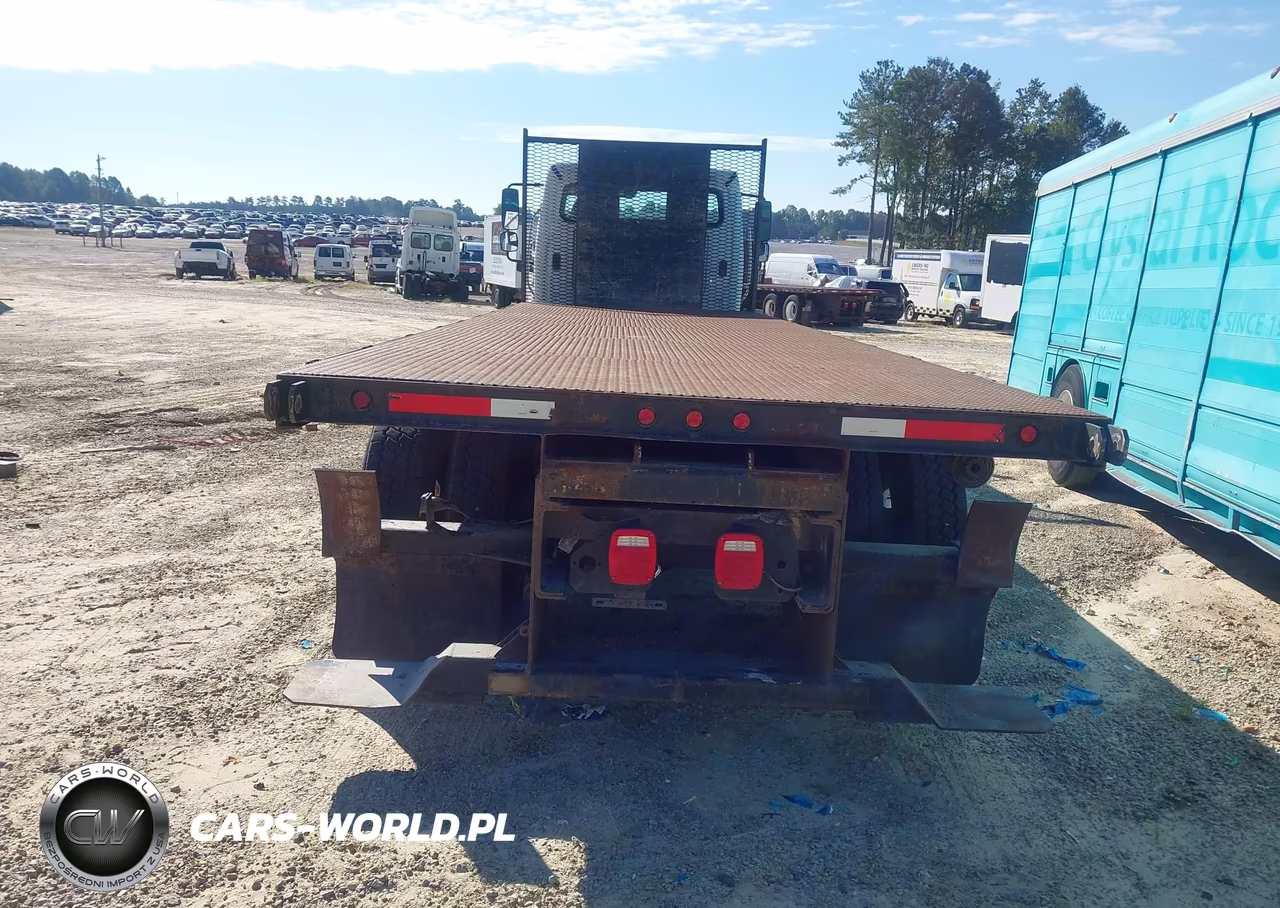 2017 Freightliner M2 106 VIN:1FVHCYCY7HHJA8560 - 6
