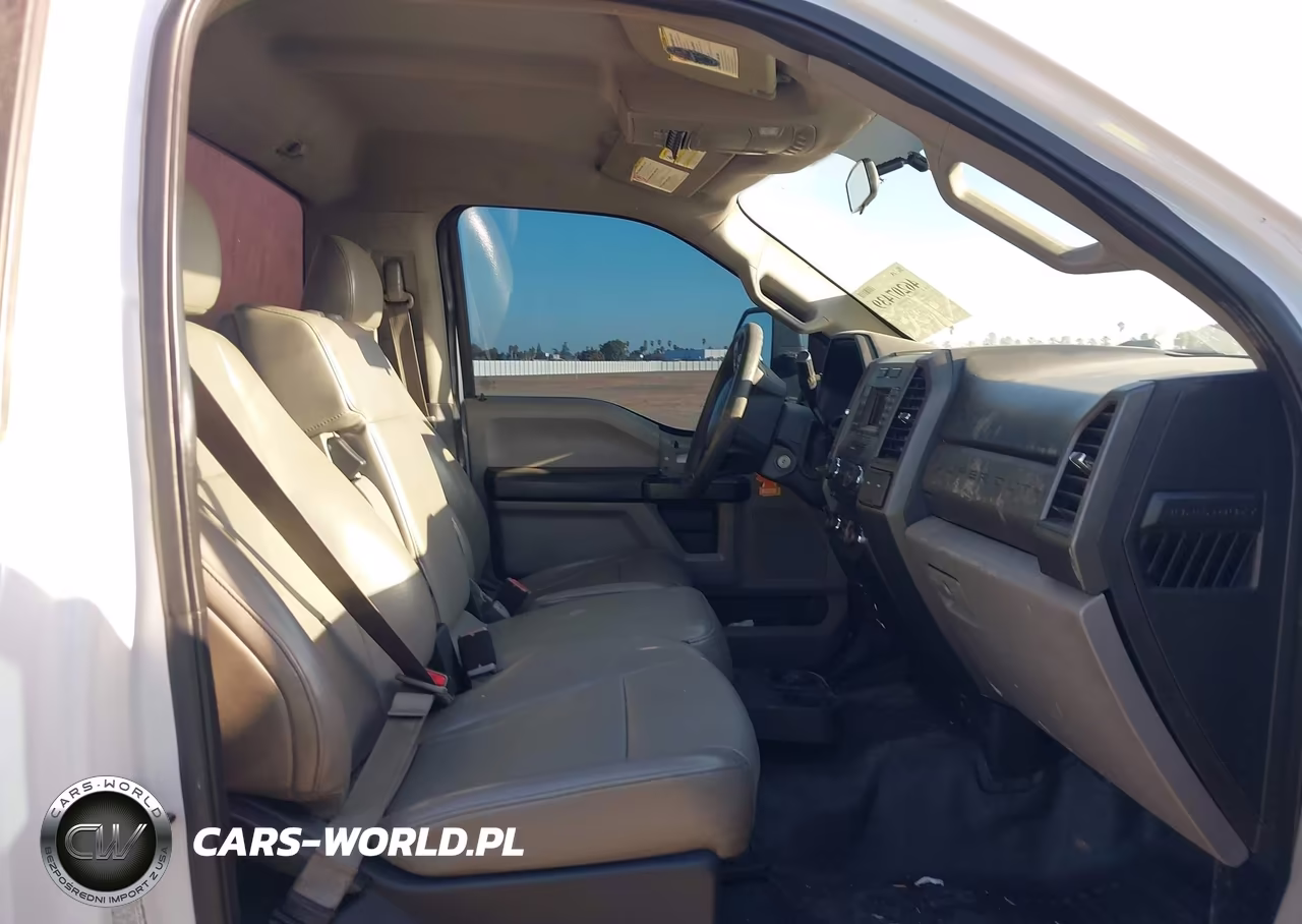 2017 Ford F-550 Chassis Xl VIN:1FDUF5GTXHED46760 - 7