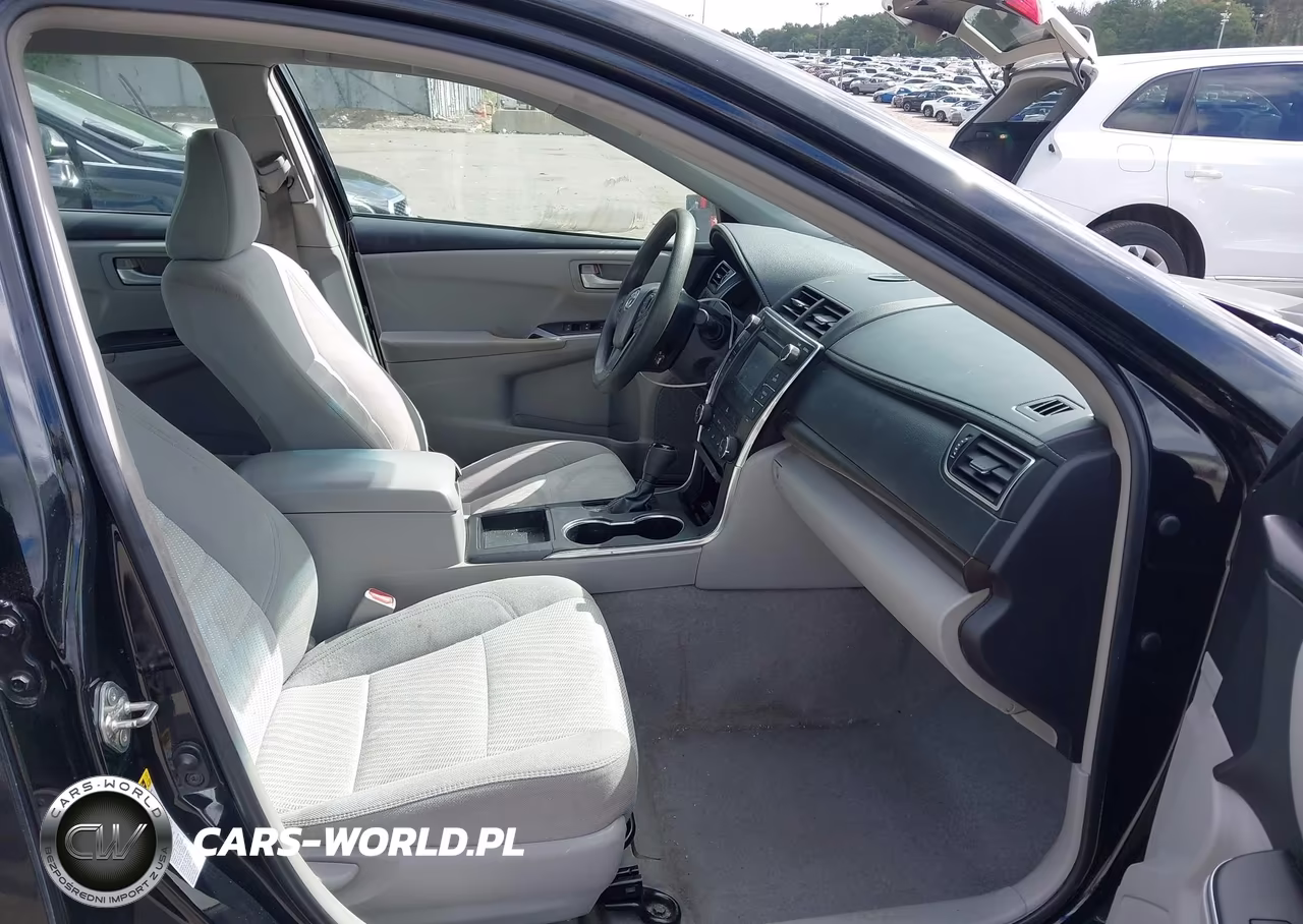 2016 Toyota Camry Le VIN:4T1BF1FK7GU175785 - 5