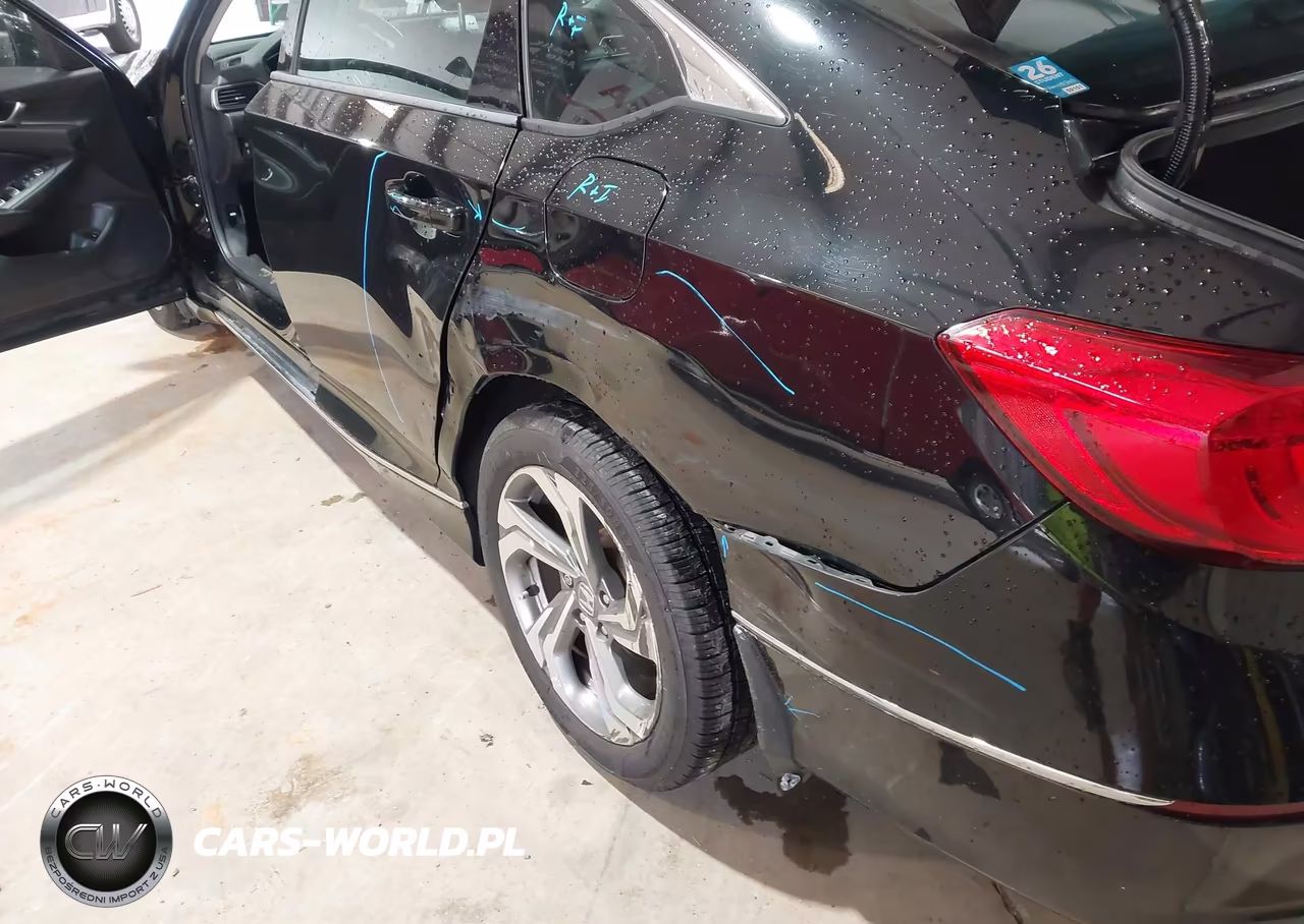 2018 Honda Accord Ex VIN:1HGCV1F46JA083946 - 19