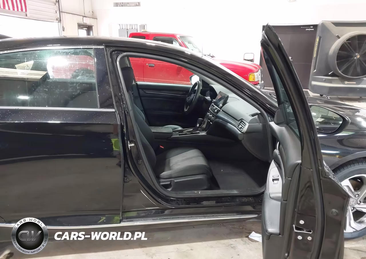 2018 Honda Accord Ex VIN:1HGCV1F46JA083946 - 5