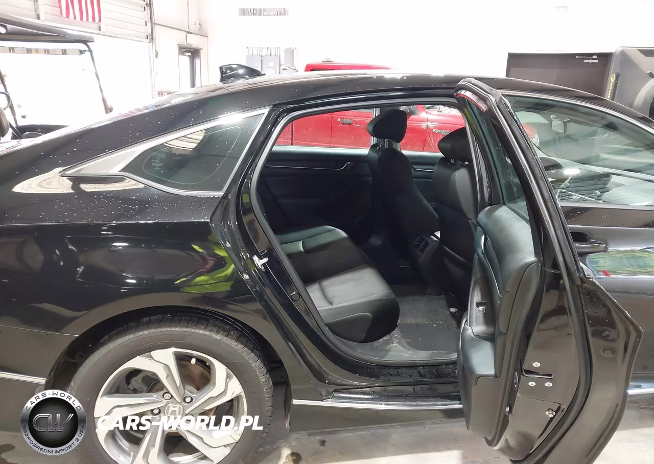 2018 Honda Accord Ex VIN:1HGCV1F46JA083946 - 8