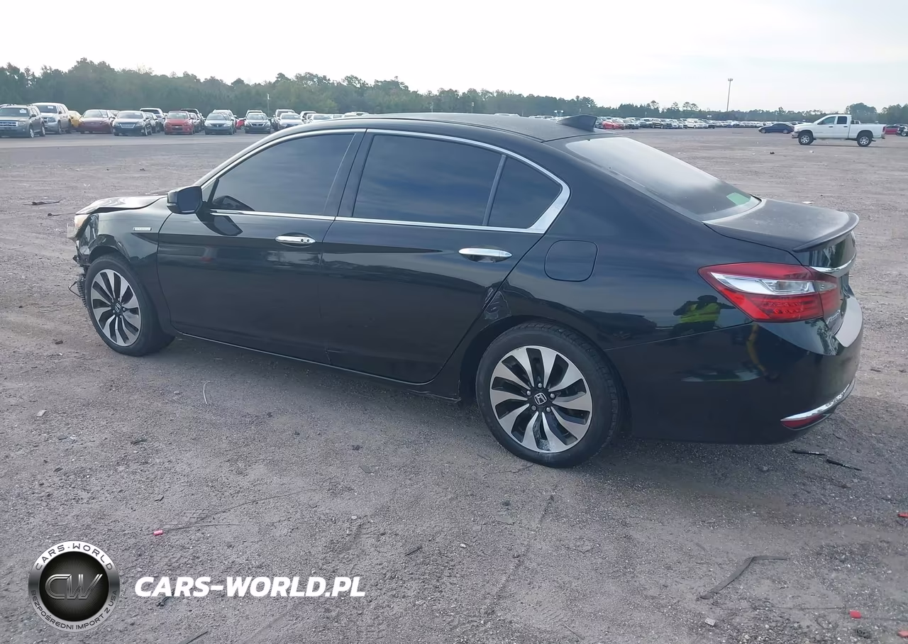 2017 Honda Accord Hybrid Ex-L VIN:JHMCR6F58HC023088 - 3