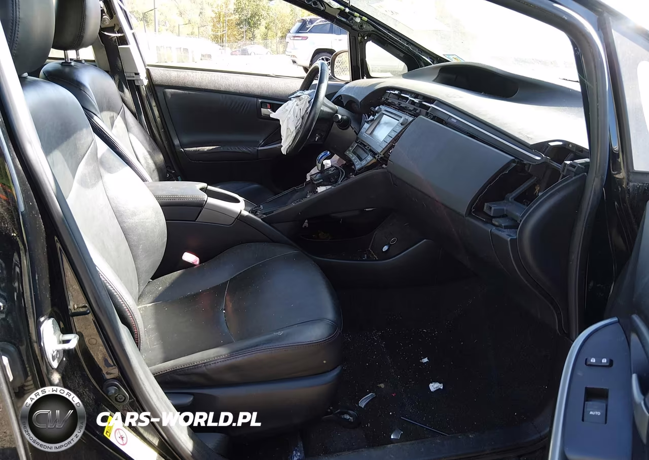 2013 Toyota Prius Three Se VIN:JTDKN3DU0D1661164 - 5