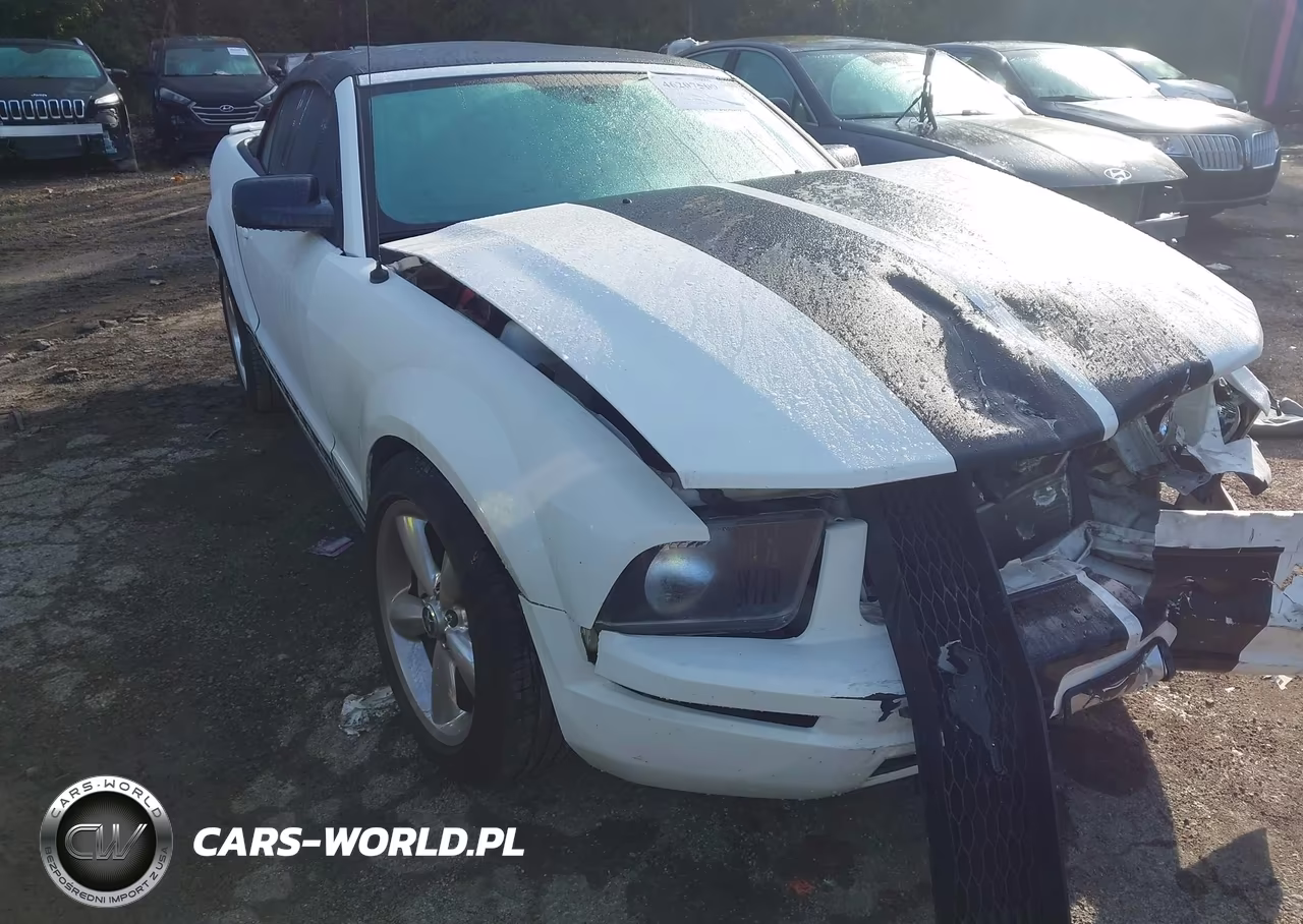 2008 Ford Mustang Premium-V6 Deluxe