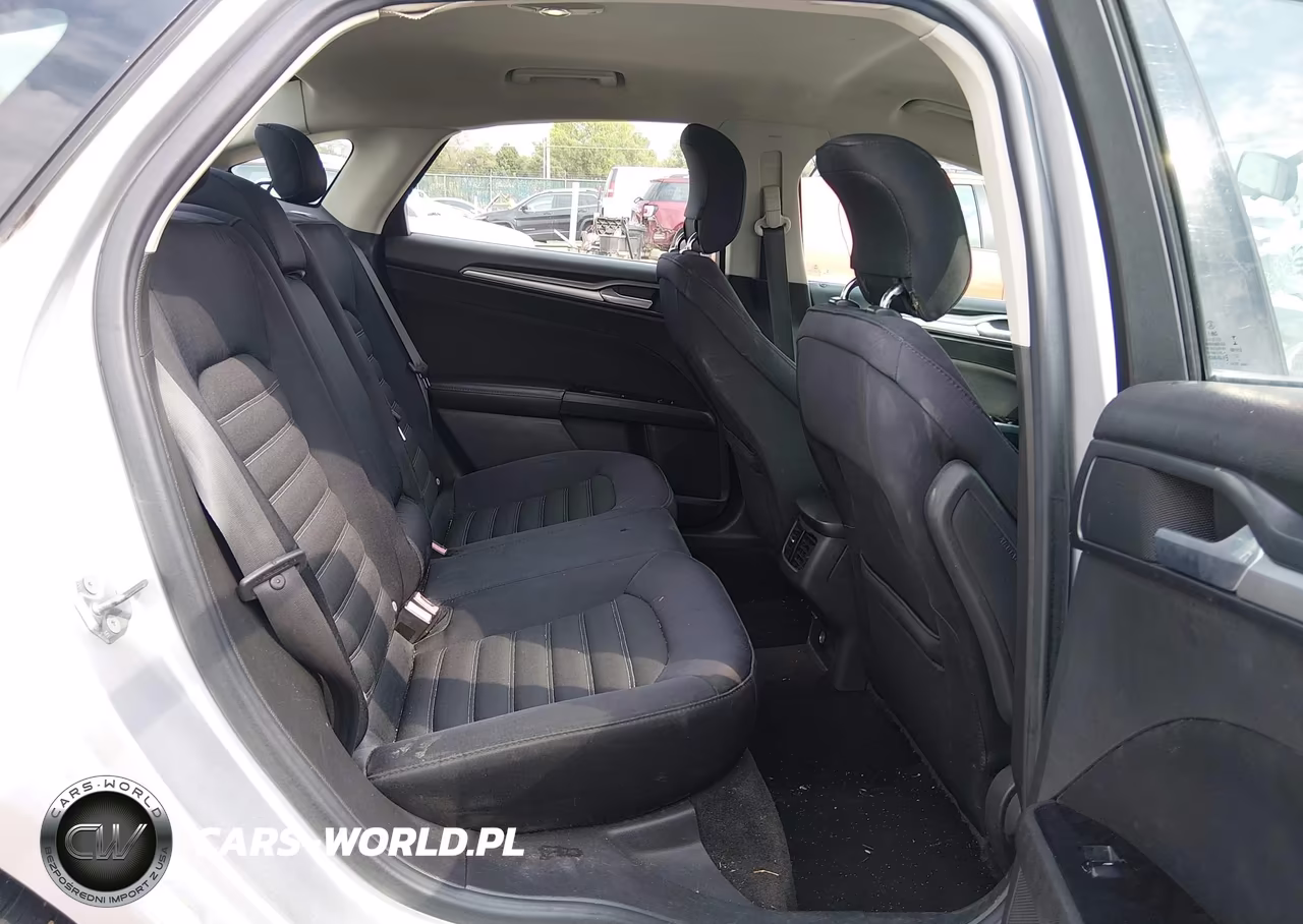 2014 Ford Fusion Se VIN:3FA6P0HD7ER360067 - 8