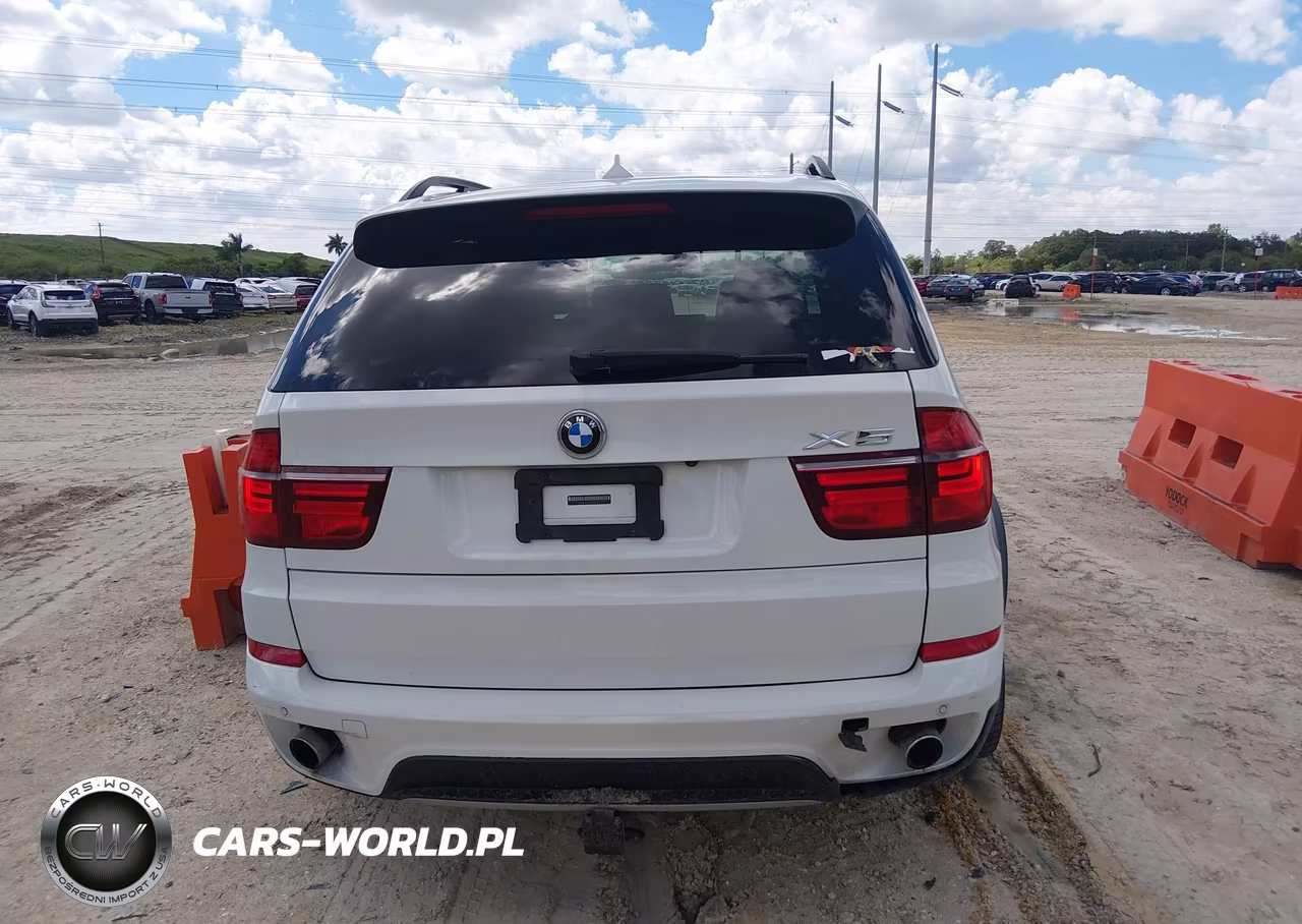 2011 BMW X5 VIN:5UXZV4C51BL740146 - 16