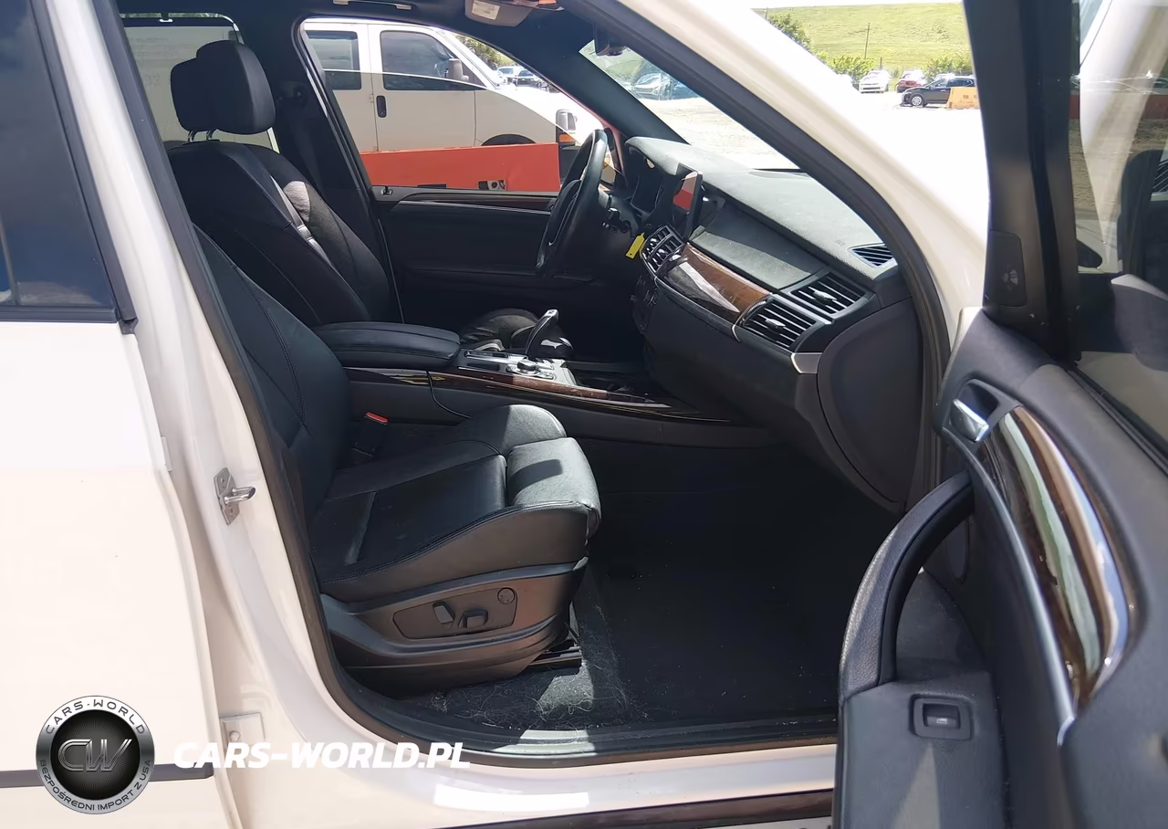 2011 BMW X5 VIN:5UXZV4C51BL740146 - 5