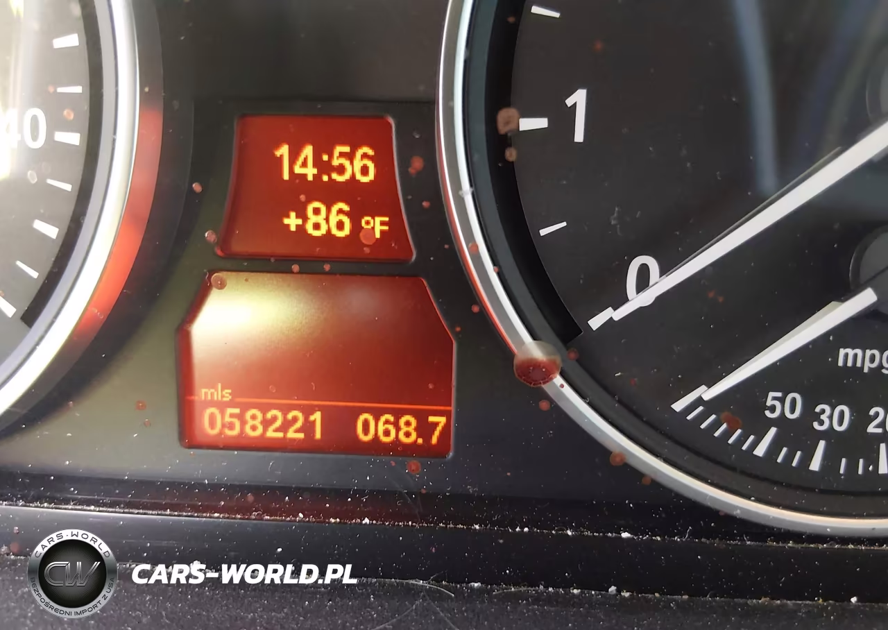 2011 BMW X5 VIN:5UXZV4C51BL740146 - 7