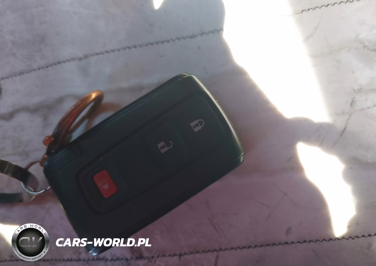 2008 Toyota Prius Touring VIN:JTDKB20U883302017 - 11