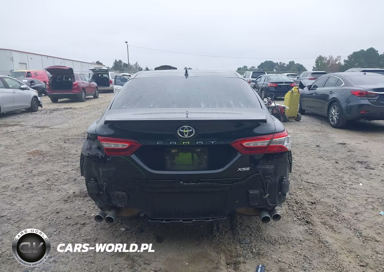 2020 Toyota Camry Xse VIN:4T1K61AK4LU898401 - 17
