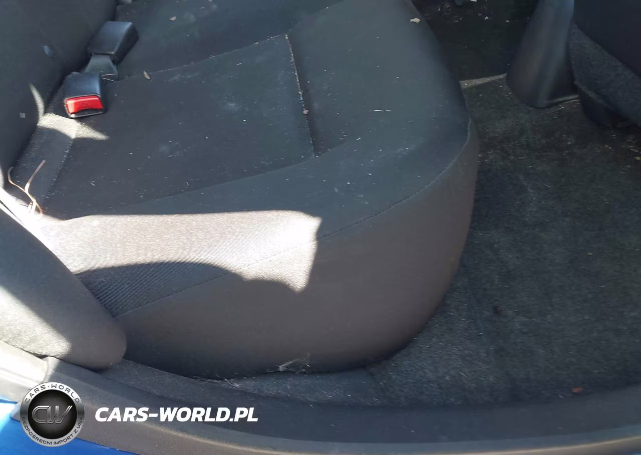 2016 Nissan Versa S Plus VIN:3N1CN7AP8GL877080 - 8