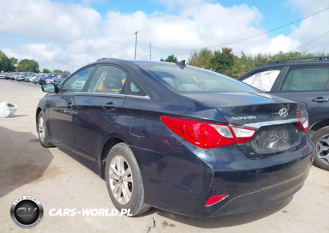 2014 Hyundai Sonata Gls VIN:5NPEB4AC4EH898905 - 3
