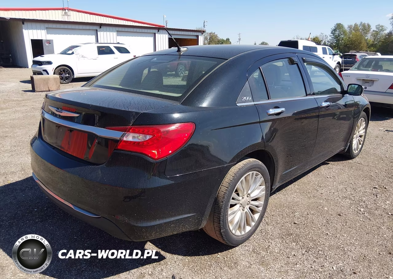 2012 Chrysler 200 Limited VIN:1C3CCBCB5CN164966 - 4
