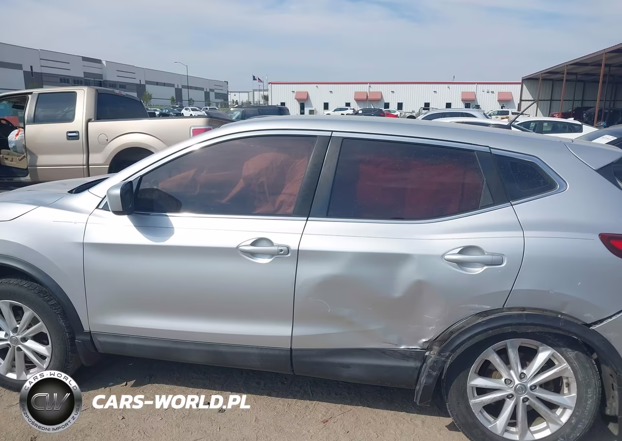 2017 Nissan Rogue Sport S VIN:JN1BJ1CP2HW030889 - 14