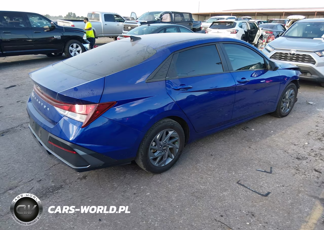2024 Hyundai Elantra Sel VIN:KMHLM4DG0RU846937 - 4