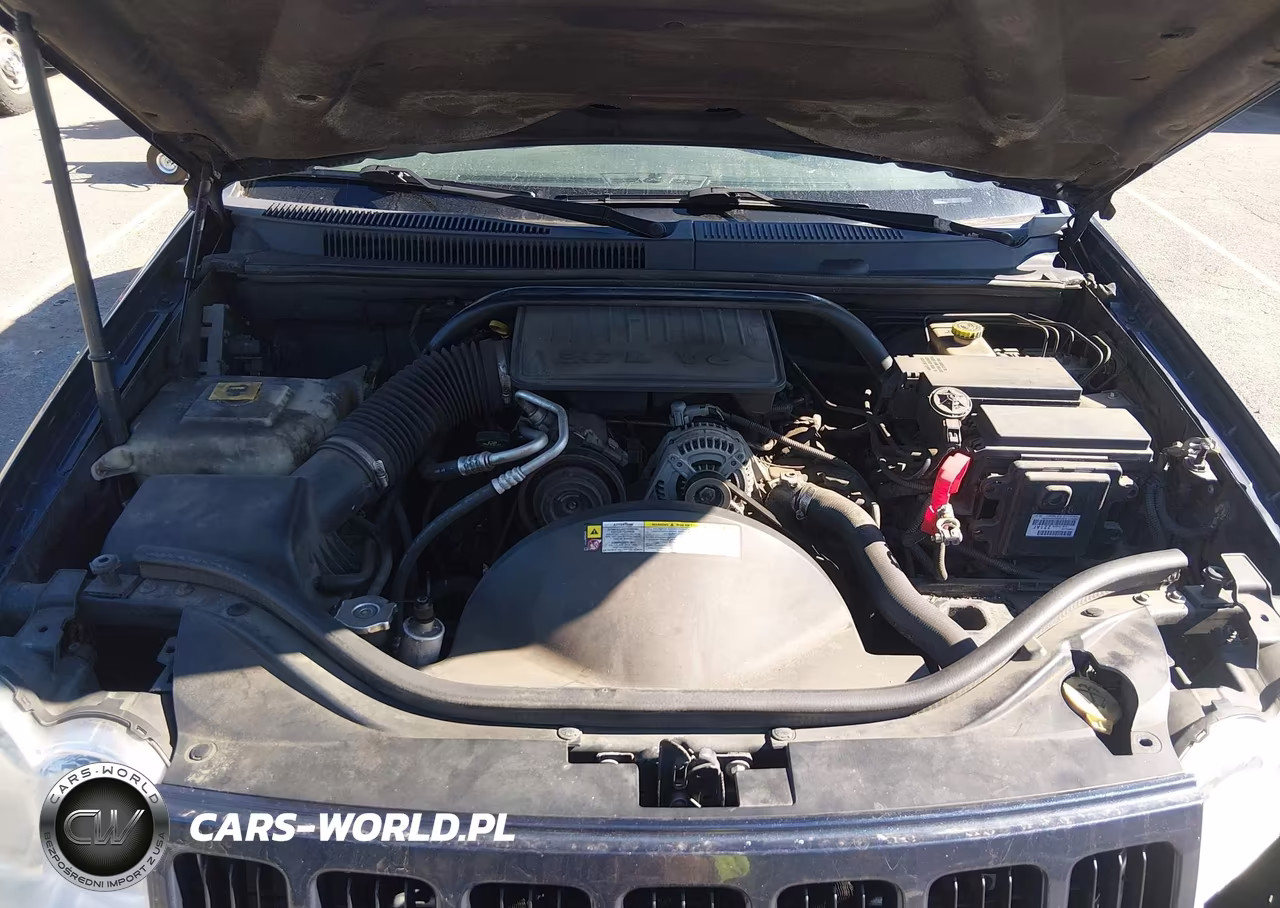 2009 Jeep Grand Cherokee Laredo VIN:1J8GR48K59C536979 - 10