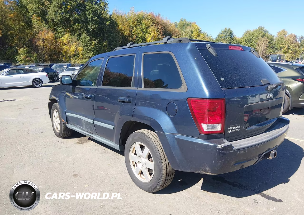 2009 Jeep Grand Cherokee Laredo VIN:1J8GR48K59C536979 - 3