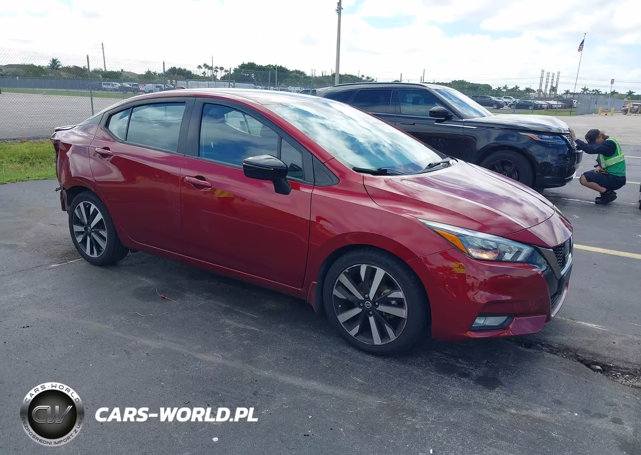2021 Nissan Versa Sr Xtronic Cvt