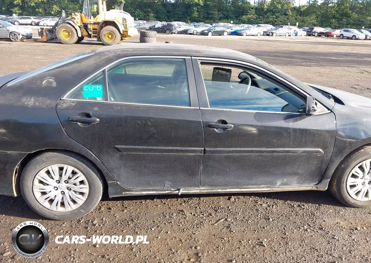 2014 Toyota Camry Le VIN:4T4BF1FK4ER398191 - 13