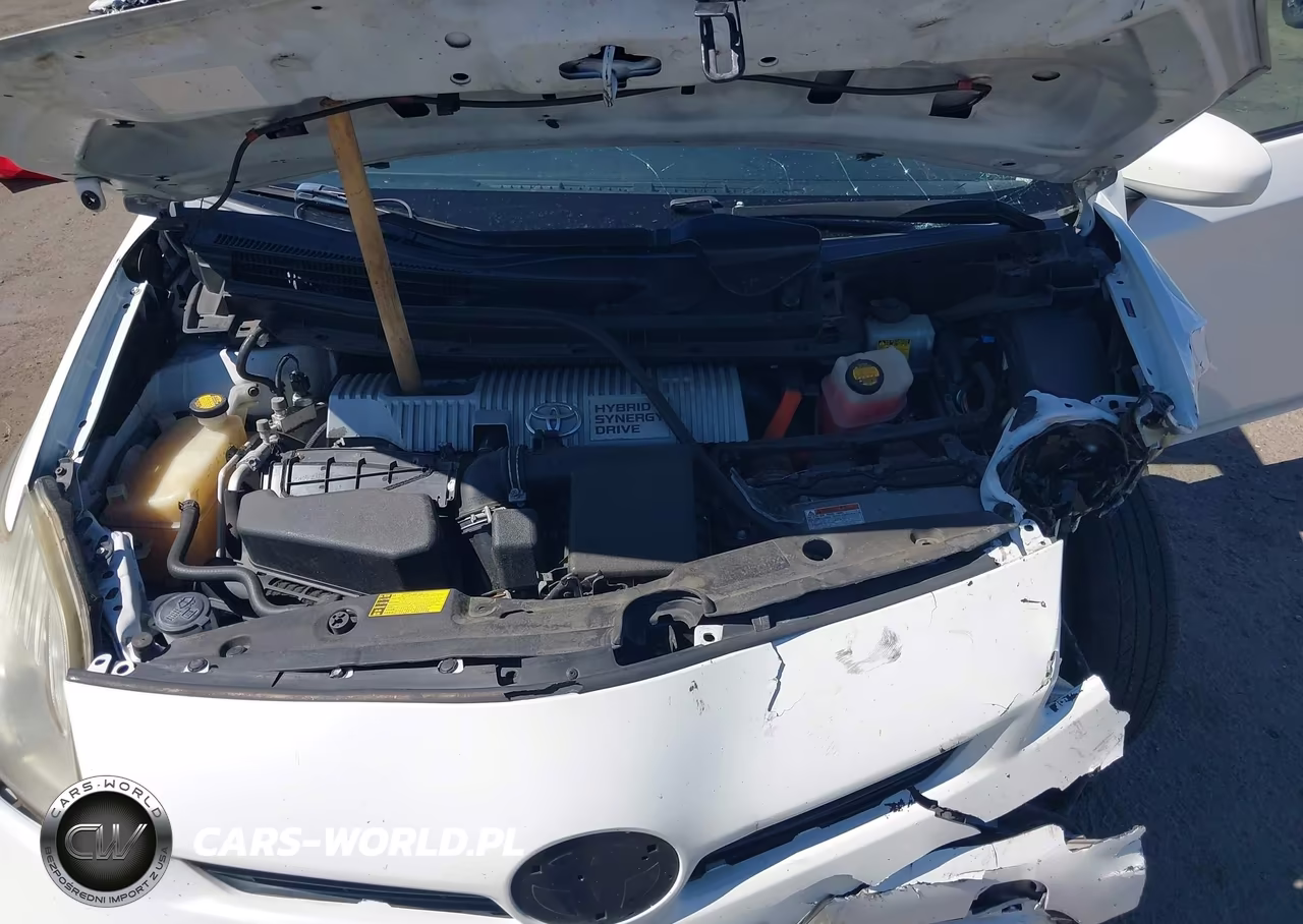 2012 Toyota Prius Two VIN:JTDKN3DU8C0333916 - 10