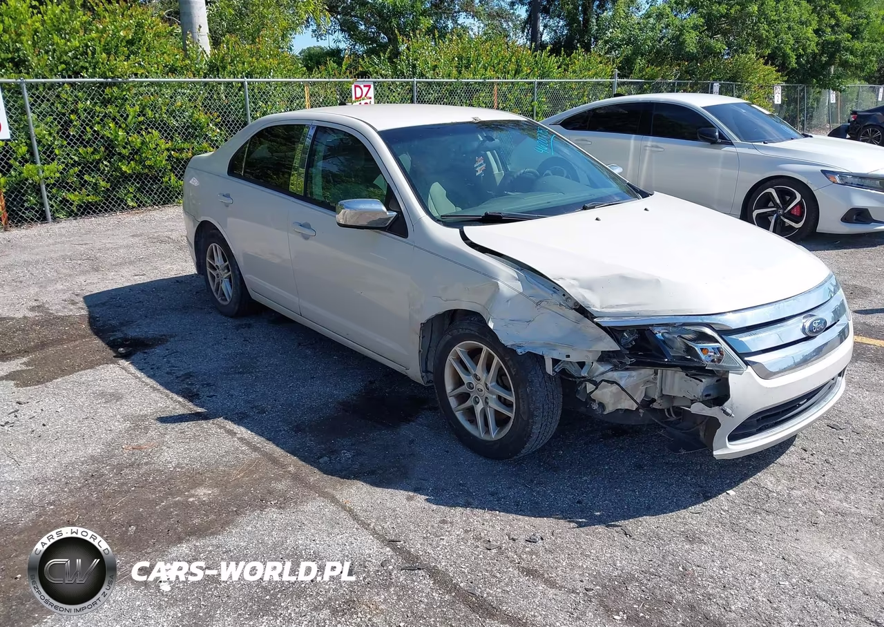 2012 Ford Fusion S – zdjęcie 1 z 16