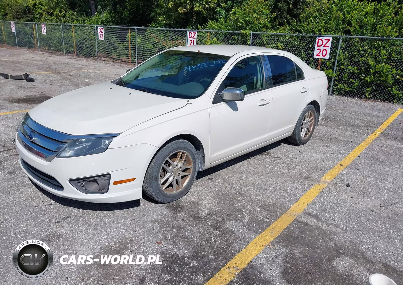 2012 Ford Fusion S VIN:3FAHP0GA9CR389549 - 2