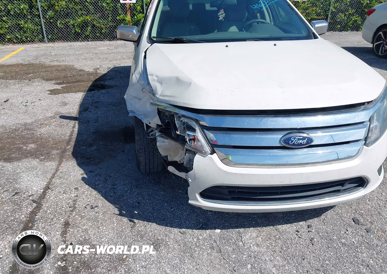 2012 Ford Fusion S VIN:3FAHP0GA9CR389549 - 6