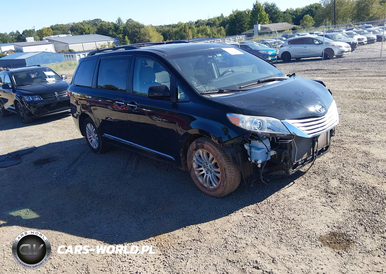 2016 Toyota Sienna Xle Premium 8 Passenger