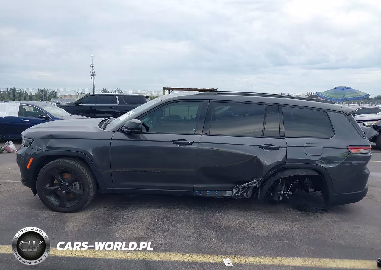 2025 Jeep Grand Cherokee L Limited 4X2 VIN:1C4RJJBG2S8672456 - 15