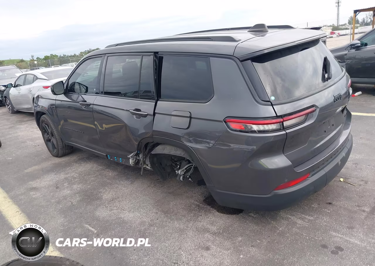 2025 Jeep Grand Cherokee L Limited 4X2 VIN:1C4RJJBG2S8672456 - 3