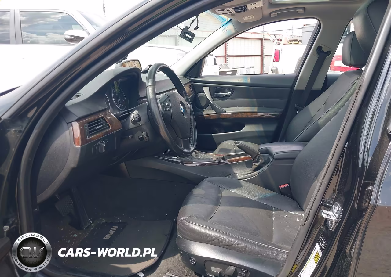 2007 BMW 3 Series 328Xi VIN:WBAVC73587KP30831 - 12