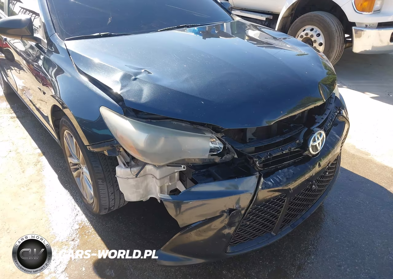 2015 Toyota Camry Se VIN:4T1BF1FK3FU078419 - 17