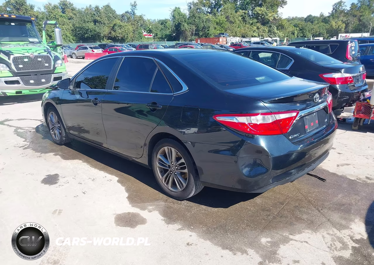 2015 Toyota Camry Se VIN:4T1BF1FK3FU078419 - 3