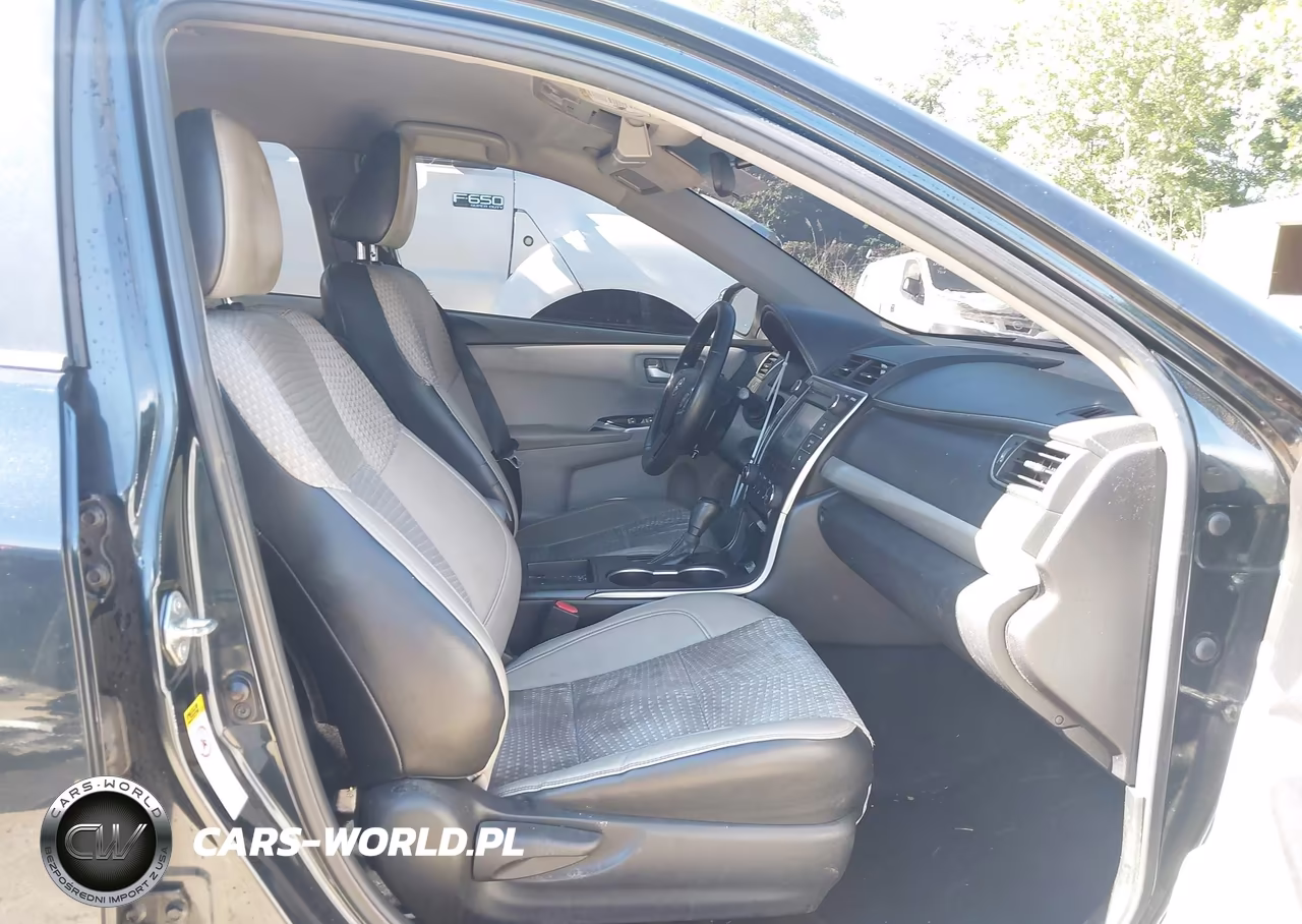 2015 Toyota Camry Se VIN:4T1BF1FK3FU078419 - 5