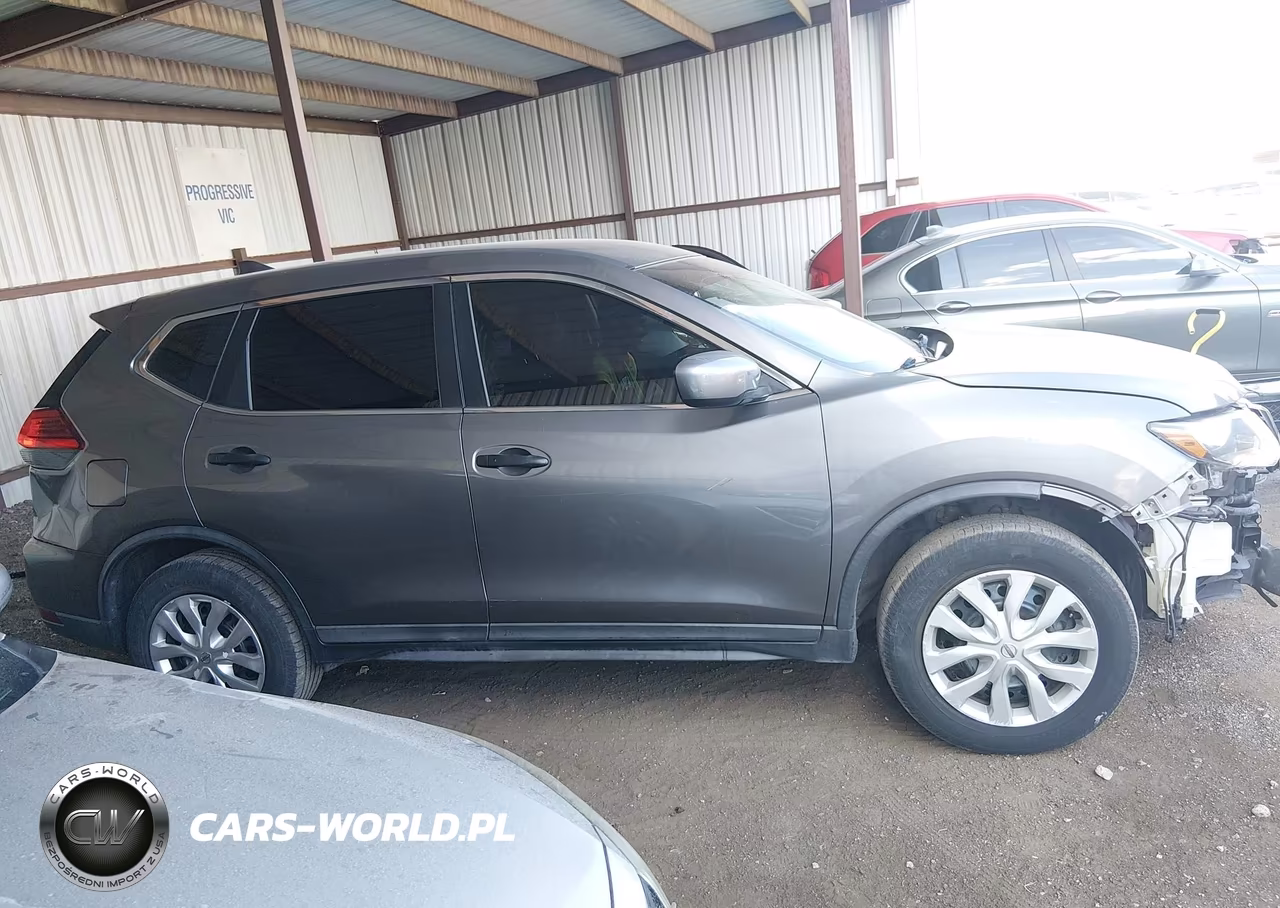 2017 Nissan Rogue S VIN:KNMAT2MV2HP537842 - 14
