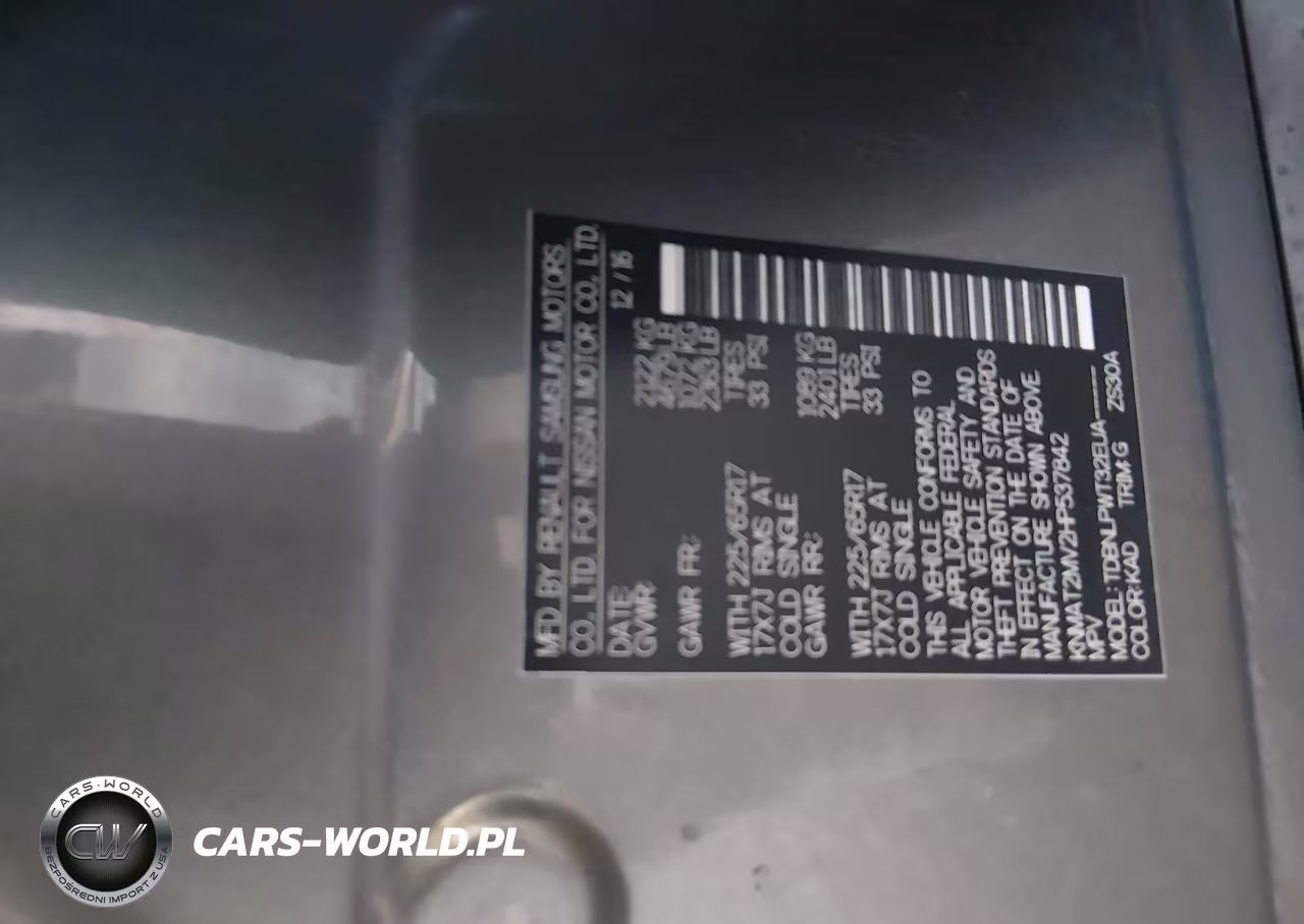 2017 Nissan Rogue S VIN:KNMAT2MV2HP537842 - 9