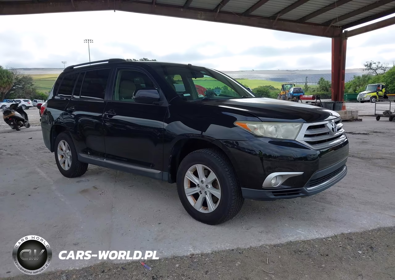 2013 Toyota Highlander Plus