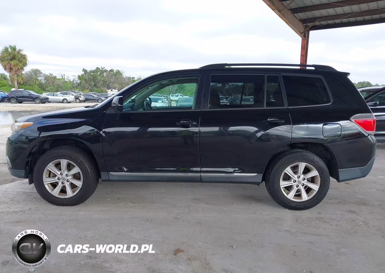 2013 Toyota Highlander Plus VIN:5TDZK3EH2DS137073 - 14